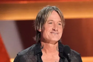 Tinta na papirima za razvod se nije ni osu&scaron;ila, a Keith Urban već živi s 32 godine mlađom