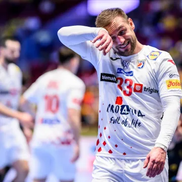 Ozbiljna lica hrvatskih rukometa&scaron;a na treningu uoči Nizozemske: 'To je malo finale'