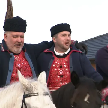 Konj i jahač kao prst i nokat: Slavonska tradicija koja spaja generacije
