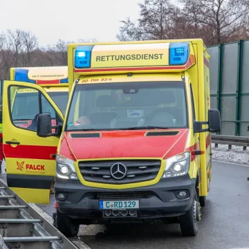 Veliki lančani sudar na autocesti, ozlijeđeno 25 ljudi! Sve je krenulo od poledice...