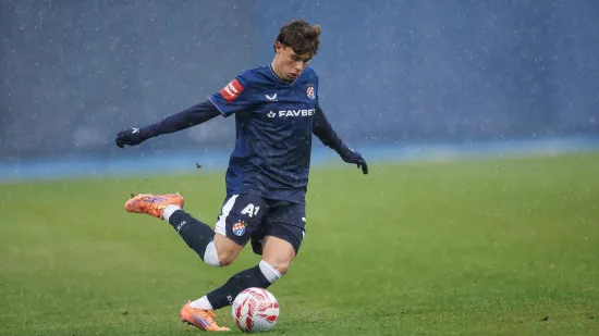 Noa Mikić konkurira za odlučujuću utakmicu Dinama u Europskoj ligi