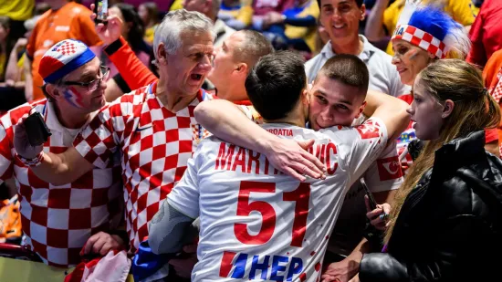 Thompsonova pjesma nije bila ni uvr&scaron;tena na playlistu: Evo &scaron;to se stvarno valja iza brda