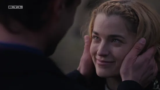 Tko je djevojka iza Zore? Lidija Kordić osvaja publiku i izvan seta 'Divljih pčela'