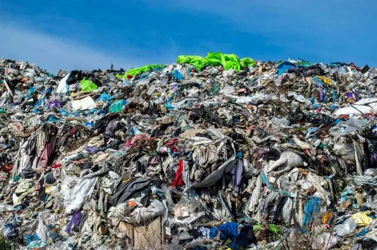 Želite promijeniti garderobu, a ne želite puno potro&scaron;iti? Investirajte u ove komade