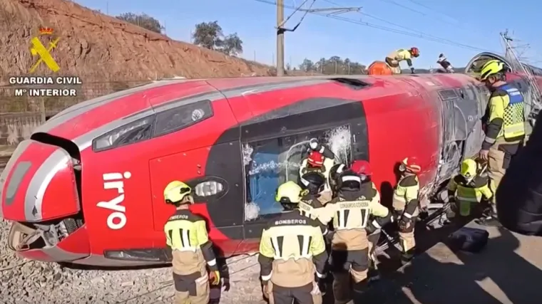 Najmanje 39 poginulih u stravičnom sudaru vlakova u &Scaron;panjolskoj: 'Broj mrtvih nije konačan'