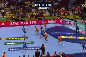 Trenutak koji je zaledio klupu Hrvatske, svi su se primili za glavu