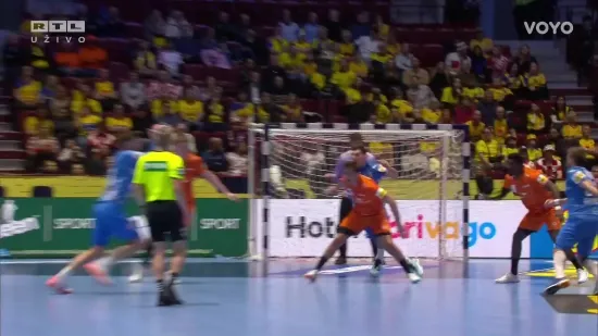 Tin Lučin puca i prvi puta dva gola razlike za Hrvatsku