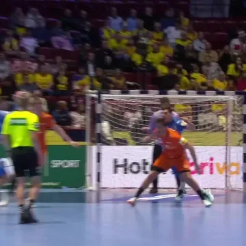 Tin Lučin puca i prvi puta dva gola razlike za Hrvatsku