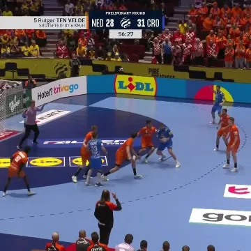 Debitant prelomio utakmicu i gurnuo Hrvatsku prema pobjedi u ključnoj utakmici