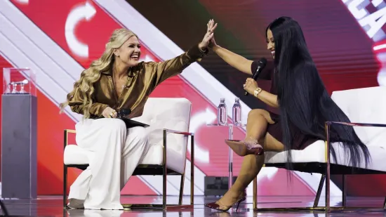 &Scaron;to se događa s Nicki Minaj? Dramatičan politički obrat natjerao ju da obri&scaron;e dru&scaron;tvene mreže