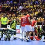 Muk u Malm&ouml;u nakon žestokog duela: Nesretnika morali iznijeti na nosilima