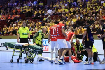 Muk u Malm&ouml;u nakon žestokog duela: Nesretnika morali iznijeti na nosilima