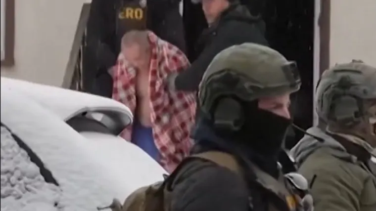 Brutalno iživljavanje agenata: Čovjeka u donjem rublju izvukli na -10 stupnjeva