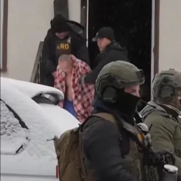 Brutalno iživljavanje agenata: Čovjeka u donjem rublju izvukli na -10 stupnjeva