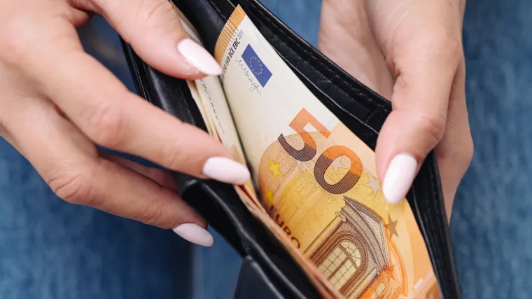 Hrvatica izgubila 16.000 eura, napravila je veliku gre&scaron;ku: 'Stigla mi je poruka...'