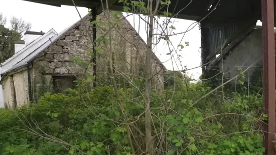 Od stare, napu&scaron;tene i uru&scaron;ene &scaron;tale stvorili su moderan dom iz snova: Izgleda kao iz bajke