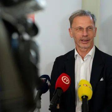 Boris Vujčić sazvao izvanrednu presicu: Uskoro izlazi pred novinare