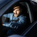 Odbljesak farova vam jako smeta? Pripazite na dvije bolesti koje pogor&scaron;avaju problem