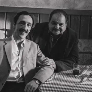 U 'Divljim pčelama' ne igraju prljavo. Gledatelji zavoljeli Željka i Ivicu, a glumci pozirali zajedno