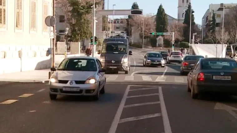 &Scaron;ibenik dobiva flotu električnih autobusa! Butković otkrio kad će biti isporučeni