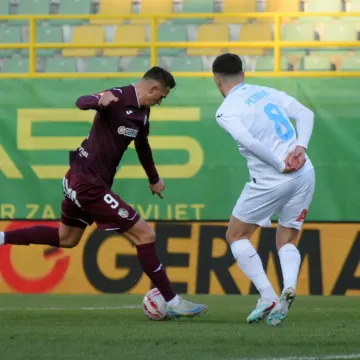 Rijeka slavila u utakmici koja se 'igrala mjesec dana'