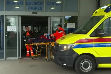 Vi&scaron;e od 400 pacijenata na dan, a nisu svi hitni. Predlaže se sustav boja koji su uveli susjedi