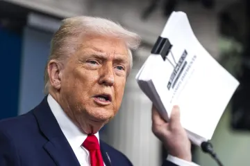 Trump najavio da ide na prekrasno mjesto u &Scaron;vicarskoj: 'Svi me s veseljem očekuju'