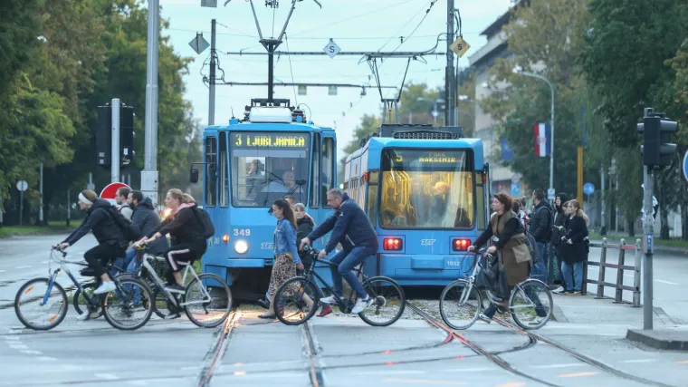 Je li 'pauza' spas za vezu bez strasti? Hrvatica otvorila du&scaron;u, dobila brutalno iskrene savjete