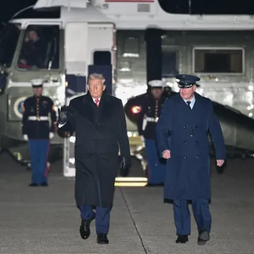 Prekinut Trumpov let za Davos, avion se morao hitno okrenuti! Otkriven razlog