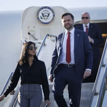 JD Vance i supruga podijelili sretne vijesti: Otkrili i spol četvrtog djeteta