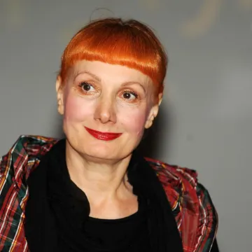 Josipa Lisac oprostila se od Senke Veletanlić: Objavila njezinu fotografiju iz mladosti