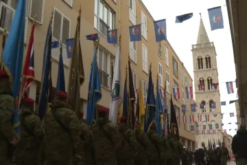 Svečanim mimohodom obilježena 33. godi&scaron;njica VRO Maslenica, evo kako je bilo u Zadru