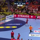 Kakvo ruganje: &Scaron;vedski golman zabio Hrvatskoj sa svog gola