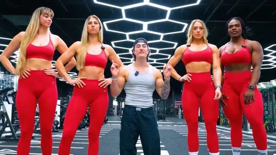 Sučelio je divovske bodybuilderice i mu&scaron;karce patuljastog rasta, video ru&scaron;i internet