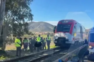 Jo&scaron; jedna željeznička nesreća u &Scaron;panjolskoj, ima ozlijeđenih: Vlak udario u dizalicu