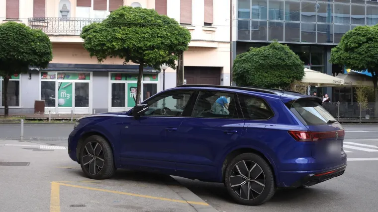 Hrvat poludio zbog lo&scaron;eg parkiranja, pa ostavio slikovitu poruku: Ljudi umiru od smijeha