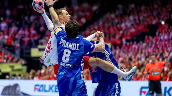 Francuzi na koljenima: Danska na krilima fenomenlnog Gidsela pobijedila u velikom derbiju