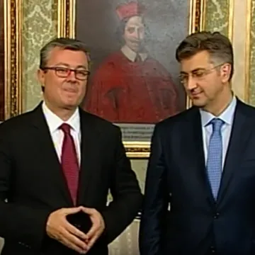 Ore&scaron;ković premijer, kava osam, a plaća 5000 kuna: Evo kako je izgledala Hrvatska prije 10 godina