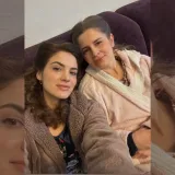 Arija Rizvić i Ana Marija Veselčić podijelile simpatičan trenutak sa seta 'Divljih pčela': 'Pospane zamotane bebe'