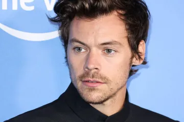 Od teen zavodnika do mu&scaron;karca koji nosi žensku odjeću: Ovako danas izgleda Harry Styles