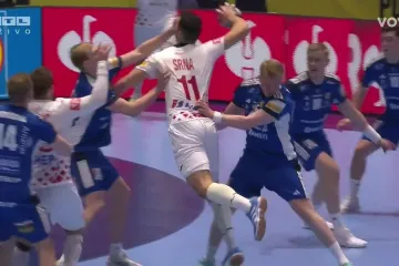 Srna 'nokautirao' Islanđanina koji se sru&scaron;io na parket: Krvav napustio igru