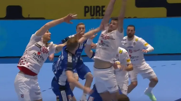 Ovo je ravno s picigina na Bačvicama: Kakva krađa cepelina Mara&scaron;a!