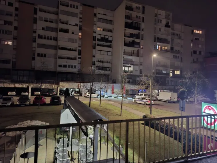 Krv ispirali s ceste, mladić (27) te&scaron;ko ozlijeđen: &Scaron;to se dogodilo u Karlovcu?