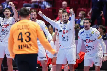 &Scaron;o&scaron;tarić: 'Opet smo se digli, opet sanjamo svoje snove'; Cindrić: 'Nismo gubili glavu'