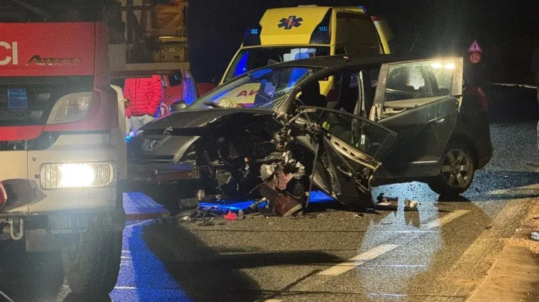 Te&scaron;ka prometna nesreća kod Splita: Dvije osobe zavr&scaron;ile u bolnici