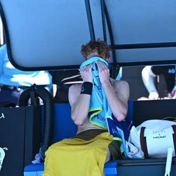 Toplinski val pogodio Australiju: Drugi reket svijeta od ispadanja spa&scaron;avali organizaitori