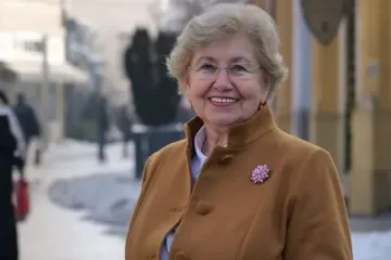 Smeđi kaput kojeg nitko nije mogao ignorirati: Pogledajte tko je sve ukrasio čakovečku &scaron;picu