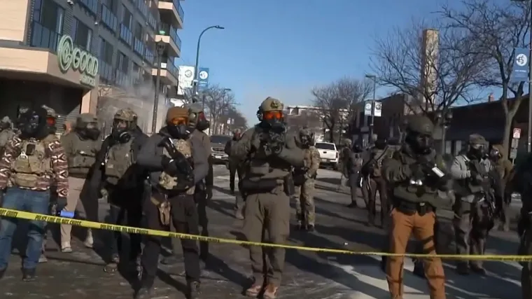 Eskalirali žestoki sukobi na ulicama Minneapolisa: 'Trump mora okončati operaciju!'