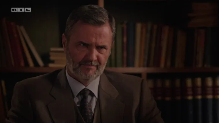 Iako zna istinu, Domazet bira &scaron;utnju i &scaron;titi sestre Runje dok ostaje bez svega