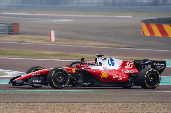 Ferrari misli ozbiljno: Tek predstavili bolid, a već ga testiraju